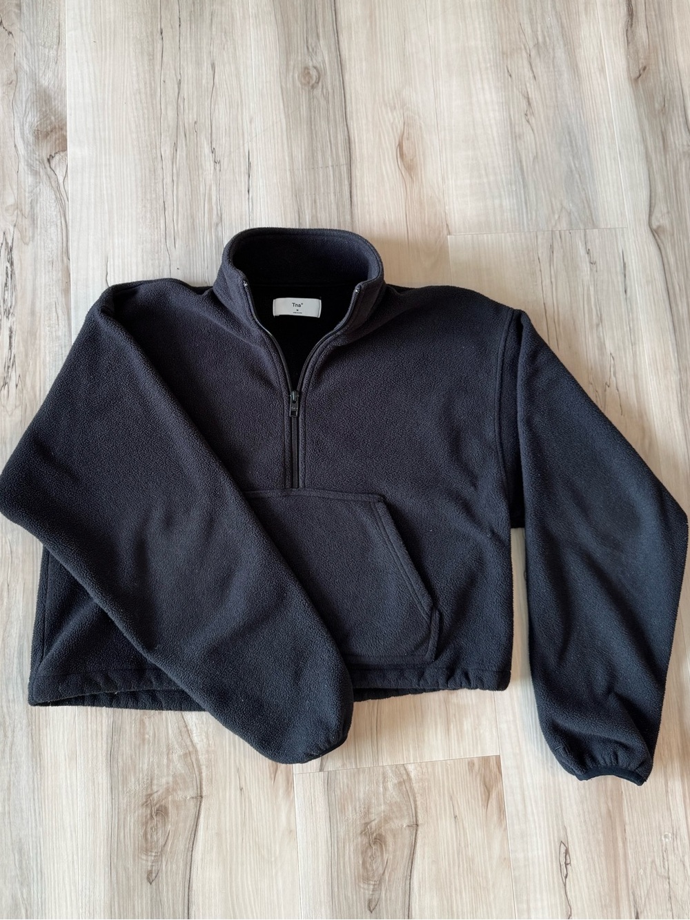 Aritzia Women's Black Sweater